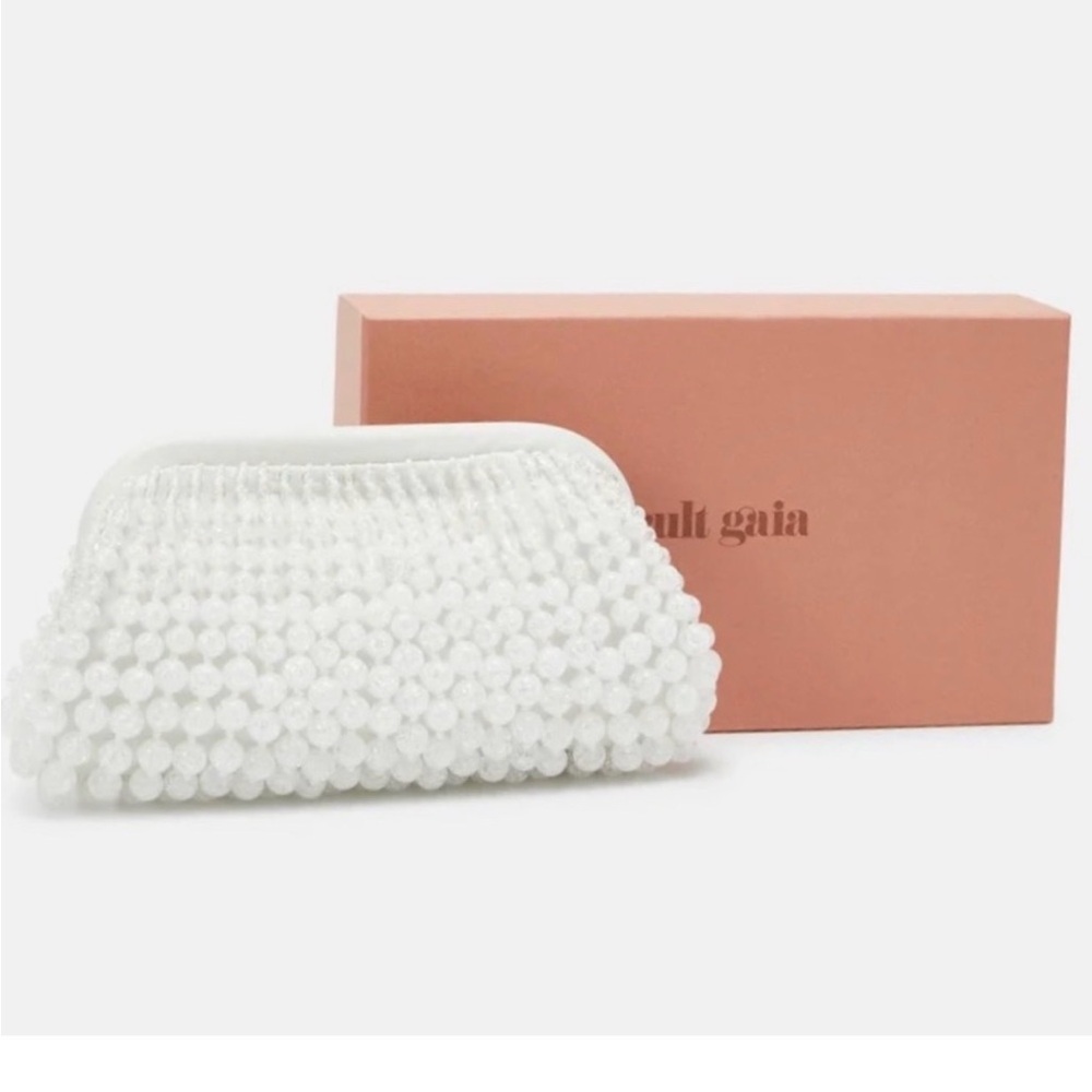 Cult Gaia Ivory/white Beaded pearl clutch